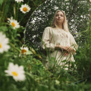 GUBANOVA - Поле
